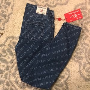 True Religion Halle Laser Mid-Ride Super Skinny 28